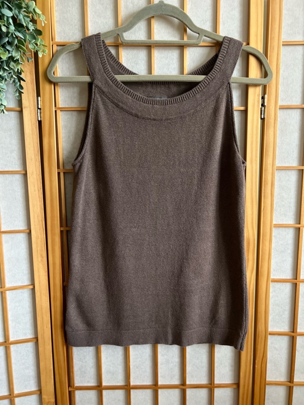 Ann Taylor Brown Sleeveless Sweater Tank Knit Top Size M summer